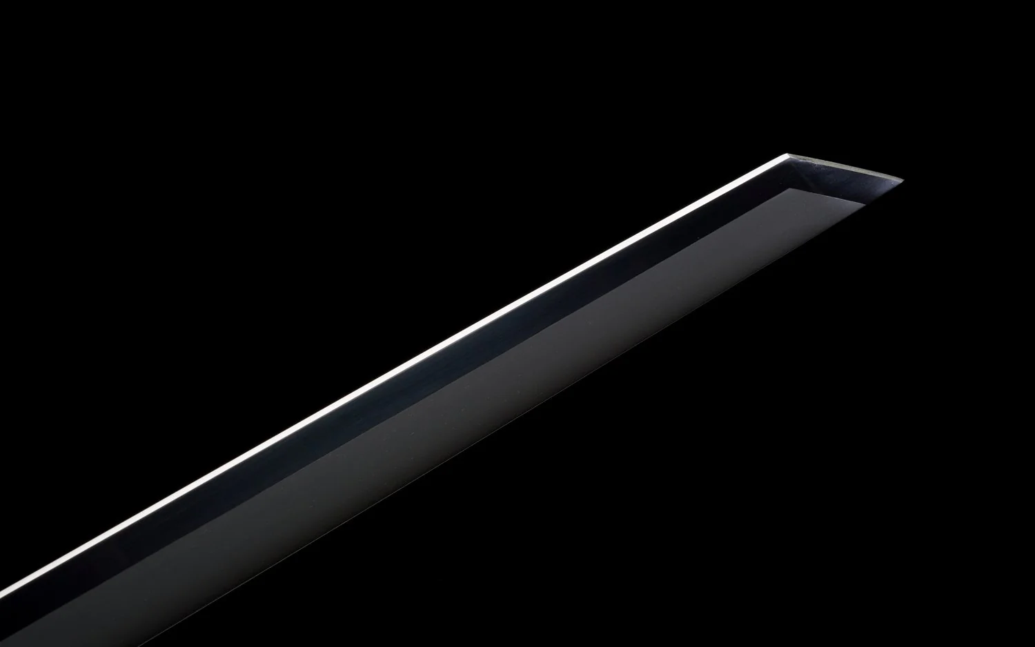 Blackout Perforated Broadsword — DLC Edition - Image 10