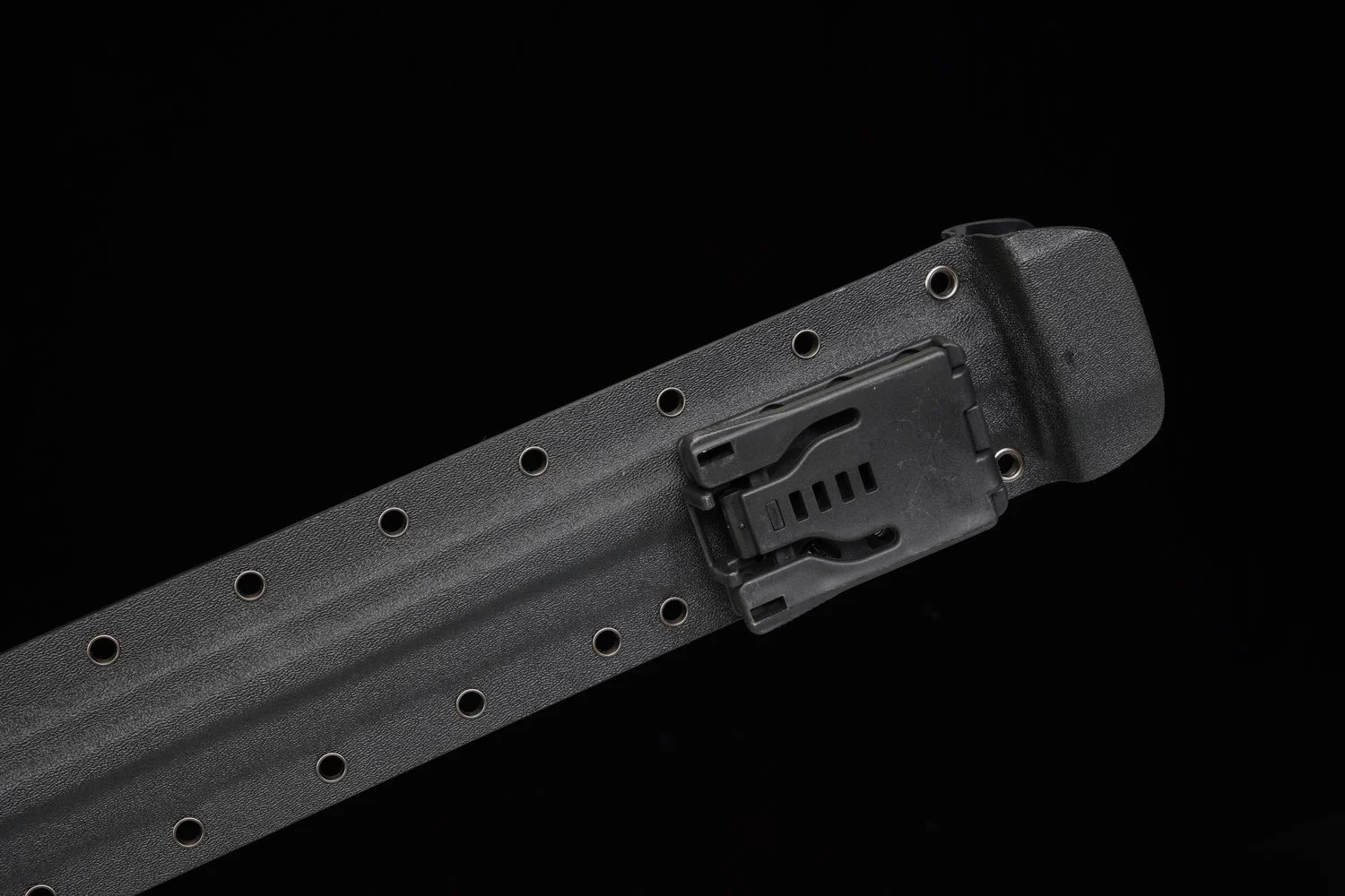 Blackout Perforated Broadsword — DLC Edition - Image 5