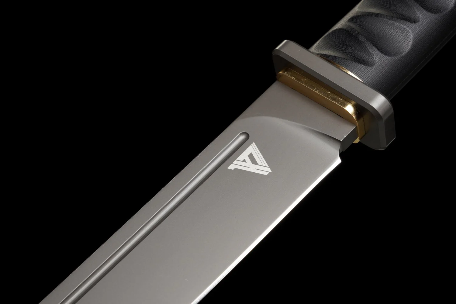 Stealth Hawk Short Sword — Titanium Edition - Image 13