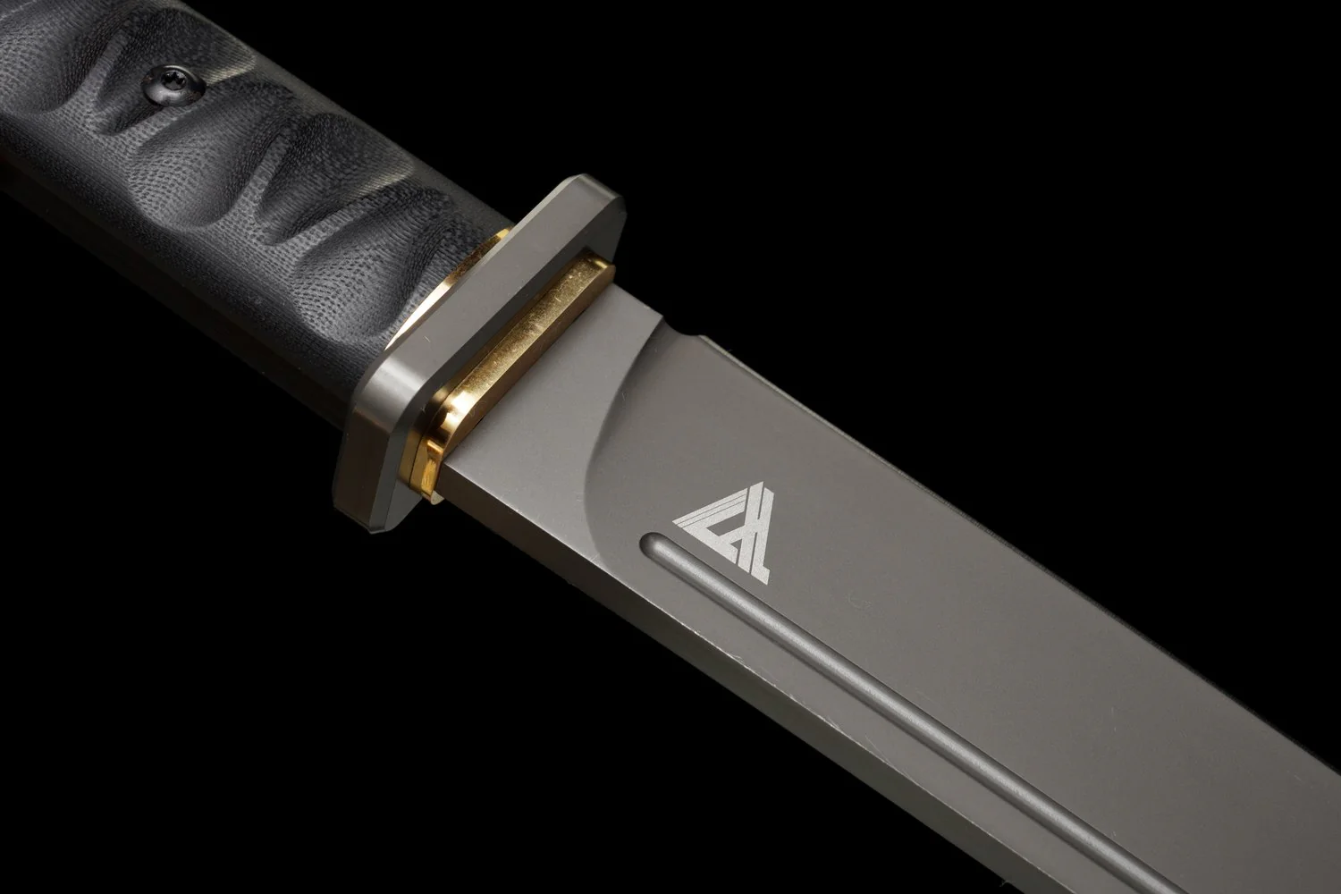 Stealth Hawk Short Sword — Titanium Edition - Image 9
